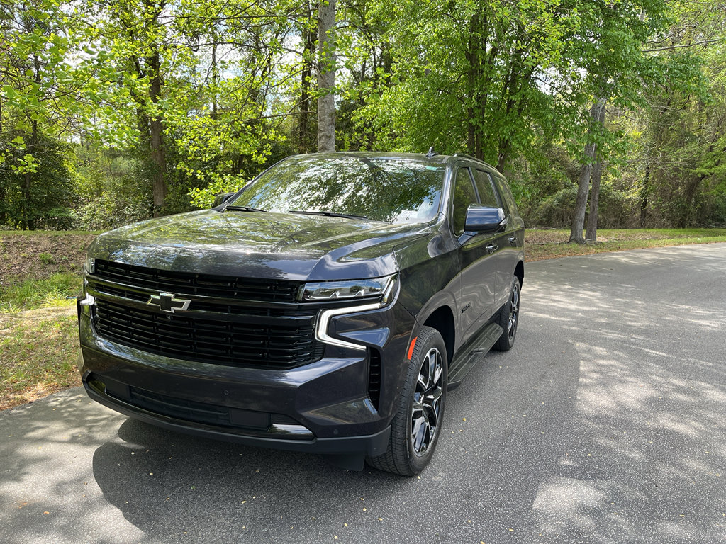 Used 2024 Chevrolet Tahoe RST w/ Luxury Package RWD image 4