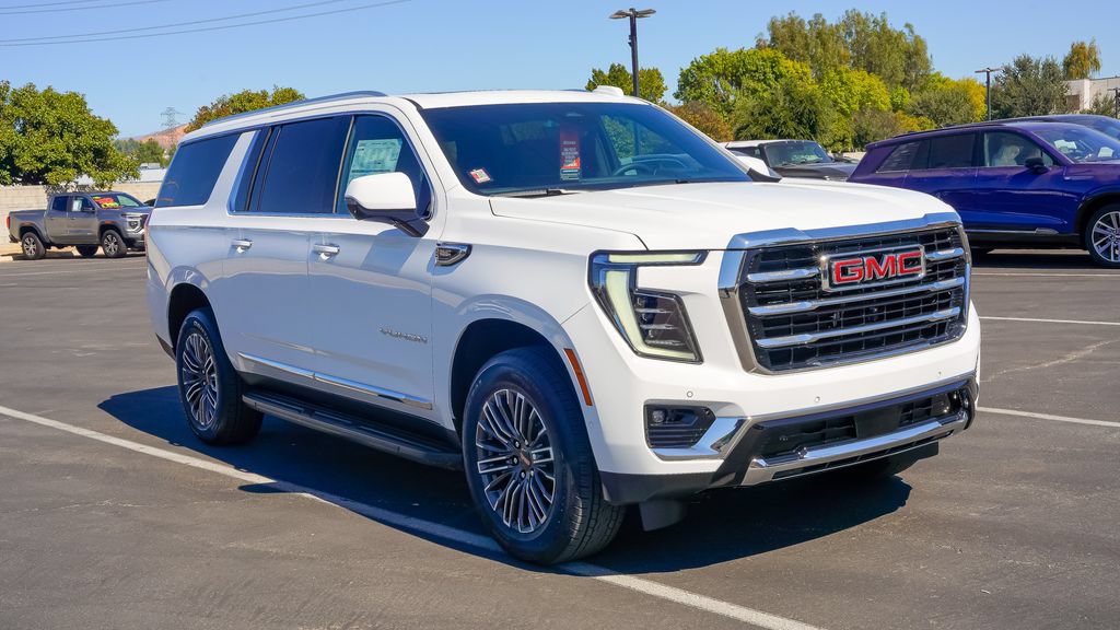 New 2026 GMC Yukon XL Elevation w/ Elevation Premium Package AWD/4WD image 6