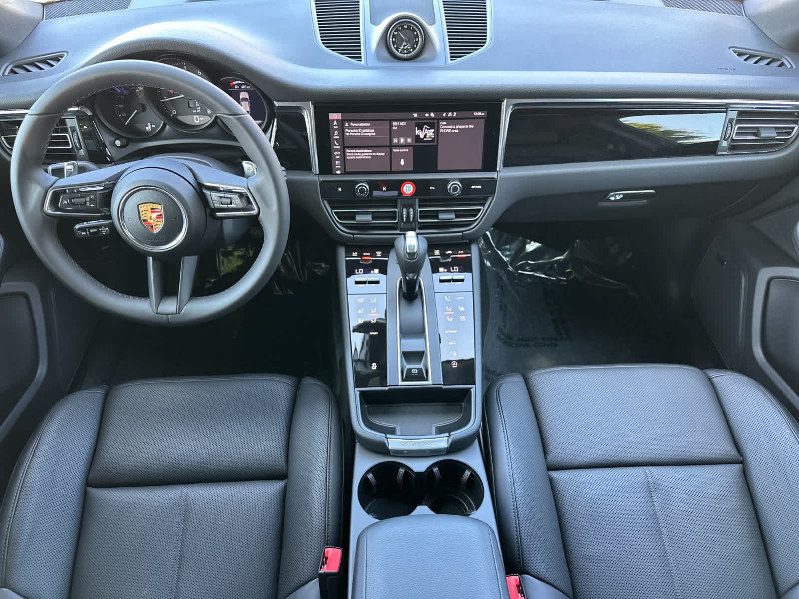 New 2026 Porsche Macan AWD/4WD image 6
