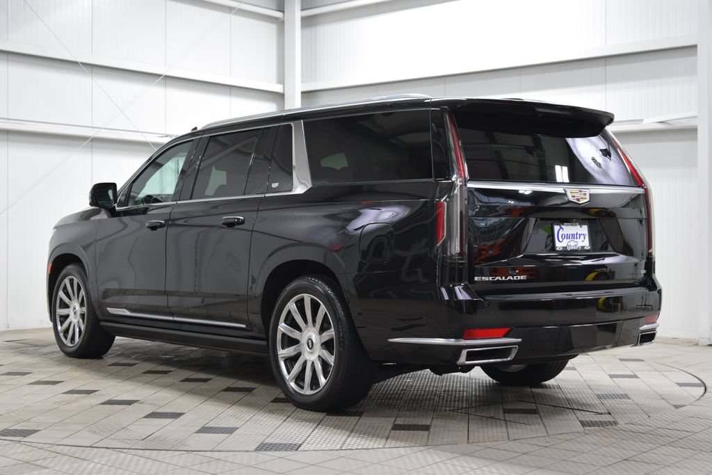 Used 2024 Cadillac Escalade ESV Premium Luxury Platinum AWD/4WD image 6
