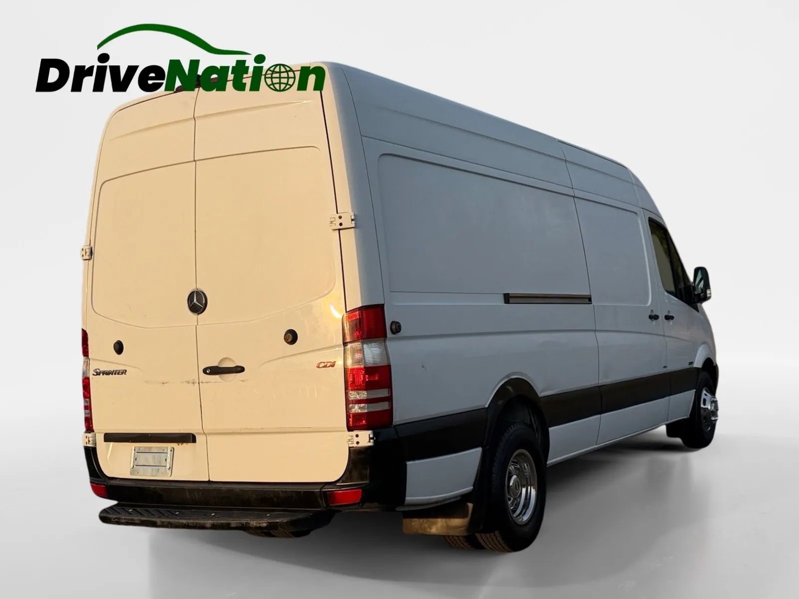 Used 2010 Mercedes-Benz Sprinter 3500 image 5