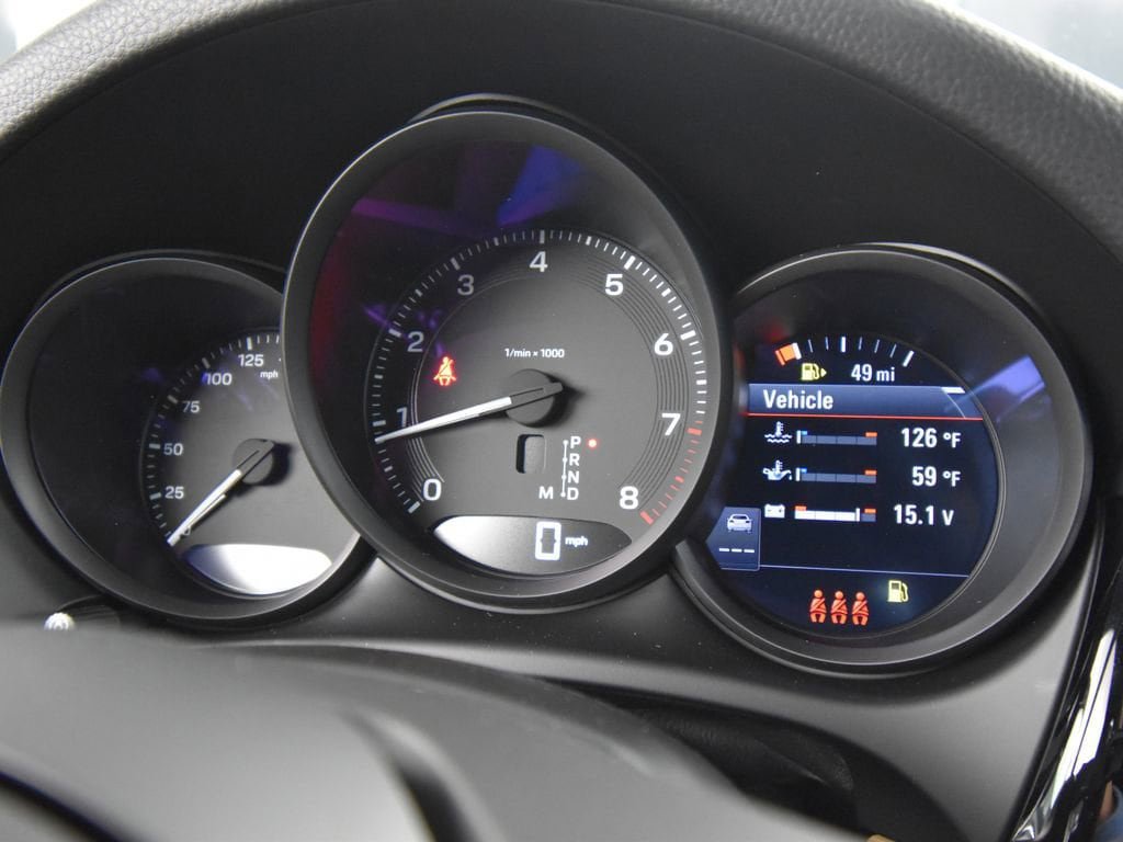 Used 2026 Porsche Macan AWD/4WD image 28