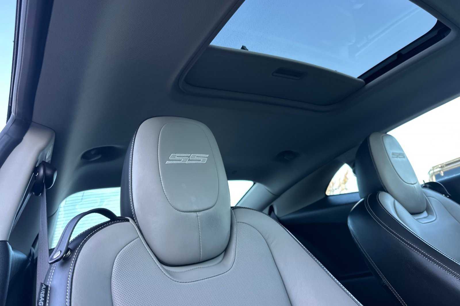 Used 2010 Chevrolet Camaro SS w/ RS Package image 14