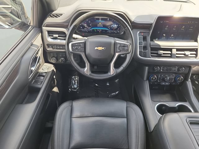 Used 2024 Chevrolet Suburban LT AWD/4WD image 13