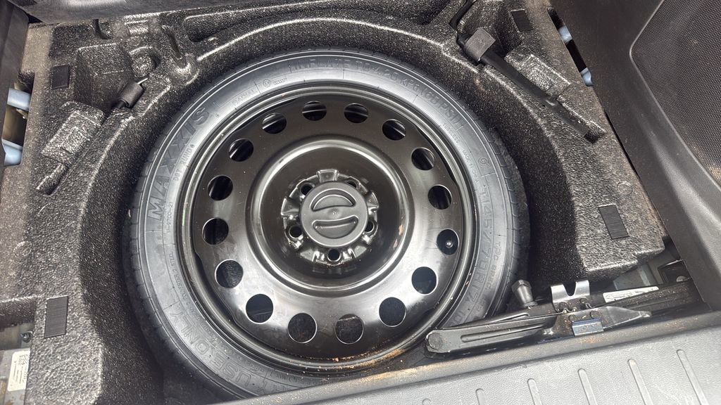 Used 2017 GMC Terrain SLE image 22