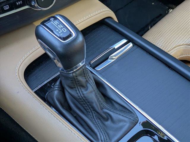 Used 2022 Volvo XC90 T6 Inscription w/ Advanced Package image 12