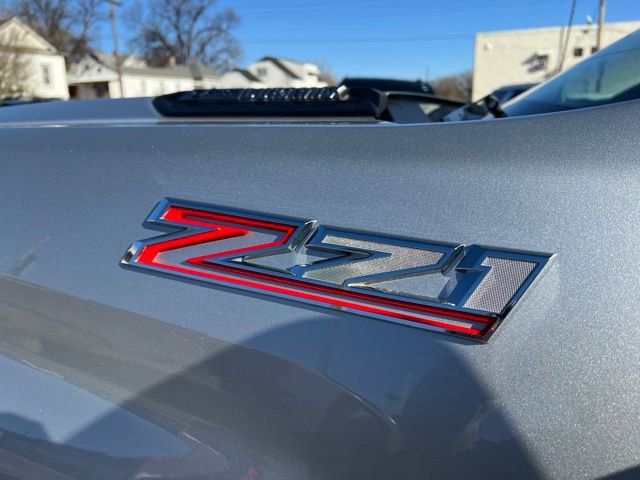 Used 2022 Chevrolet Silverado 2500 LTZ w/ LTZ Plus Package AWD/4WD image 17