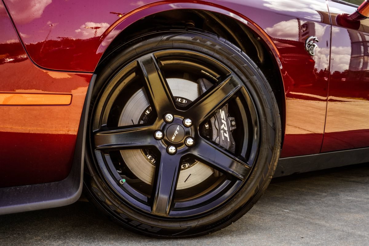 Used 2021 Dodge Challenger SRT Hellcat Redeye RWD image 3