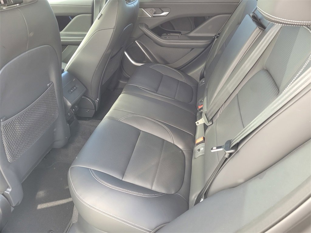 New 2024 Jaguar I-PACE R-Dynamic HSE image 10