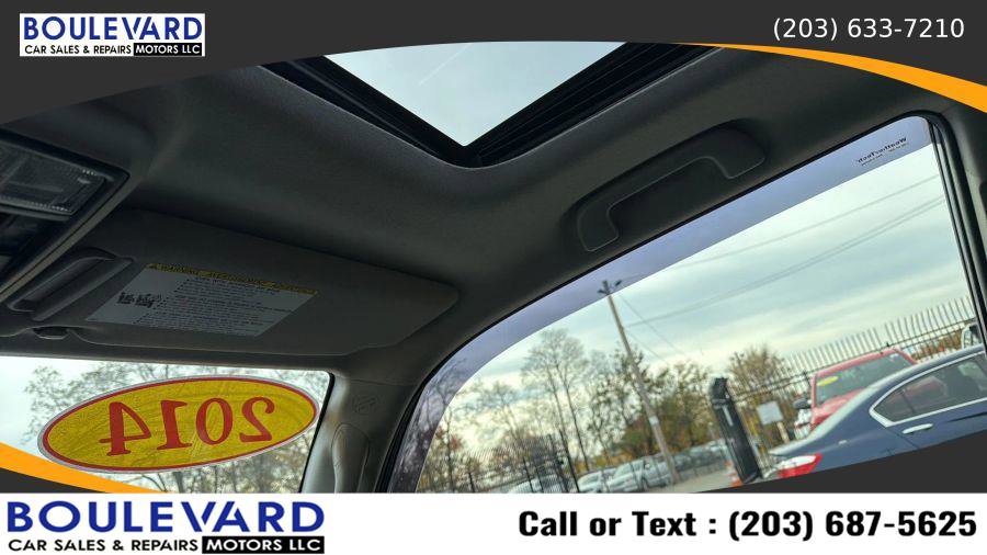 Used 2014 Toyota 4Runner Limited image 13