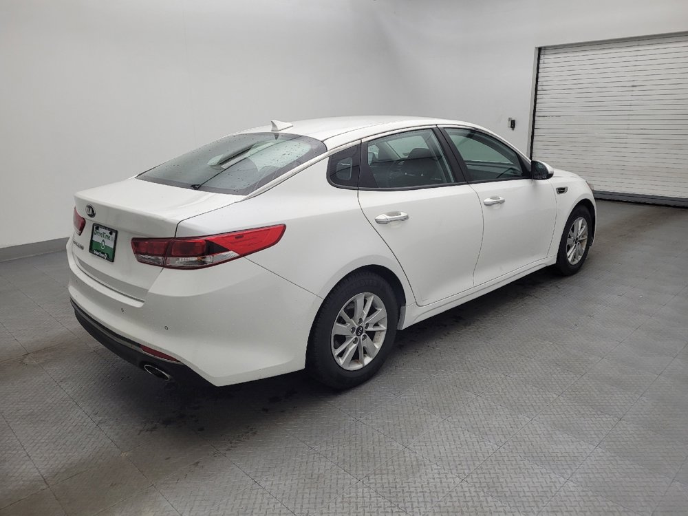 Used 2018 Kia Optima LX image 10