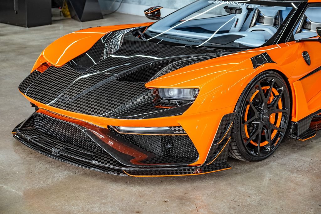 Used 2018 Ford GT RWD image 22