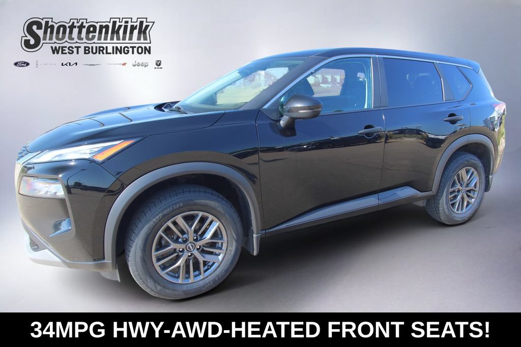 Used 2023 Nissan Rogue S AWD/4WD image 1