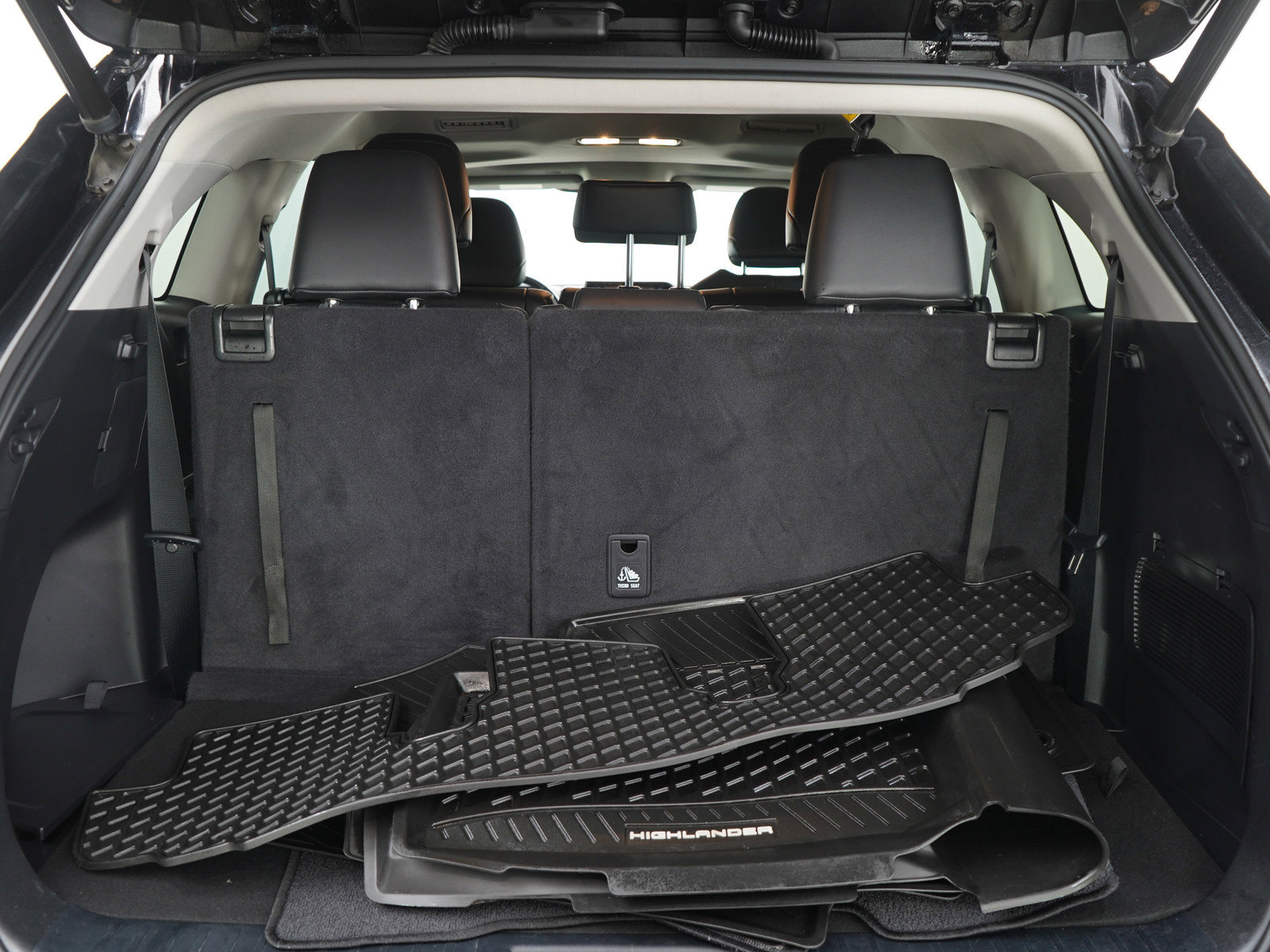 Used 2022 Toyota Highlander XLE image 13