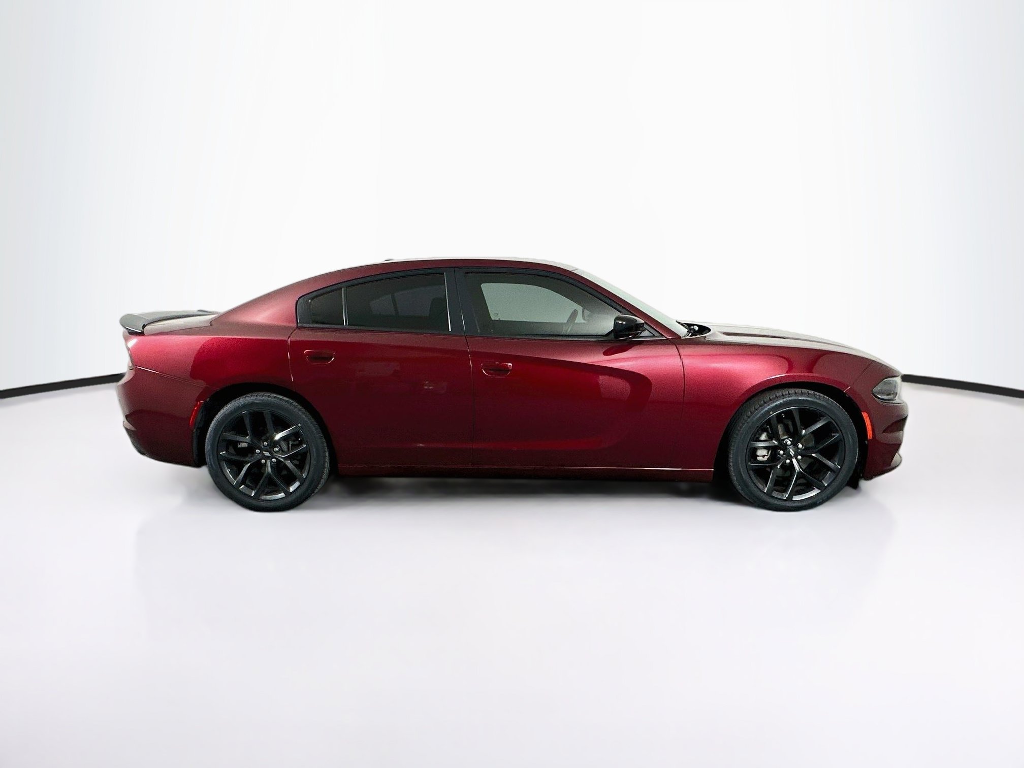 Used 2022 Dodge Charger SXT w/ Blacktop Package RWD image 10