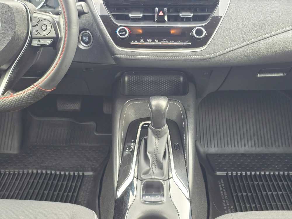 Used 2020 Toyota Corolla SE image 13
