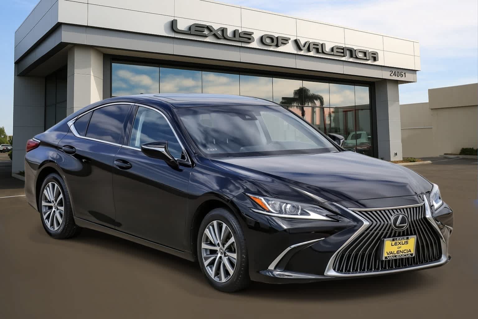 Used 2019 Lexus ES 350 w/ Accessory Package 2 FWD image 5
