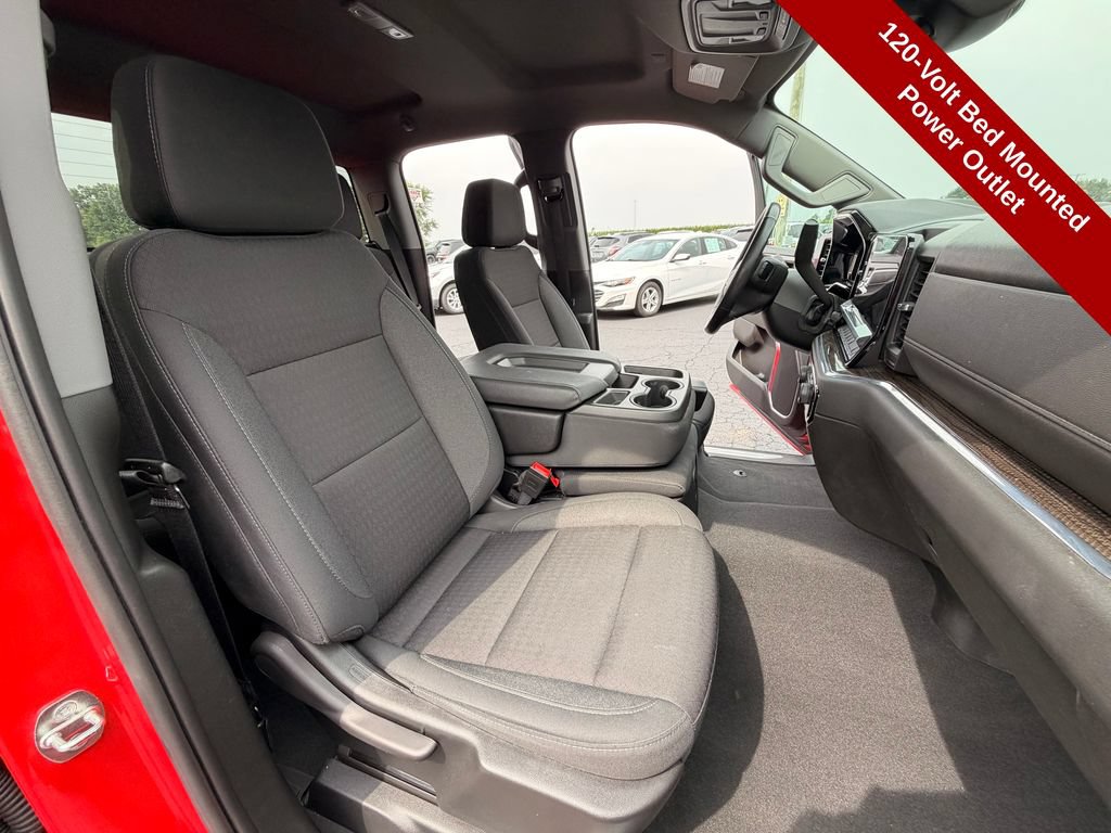 Used 2023 Chevrolet Silverado 1500 LT AWD/4WD image 33