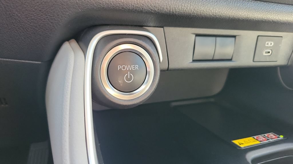 Used 2026 Toyota Grand Highlander XLE FWD image 23