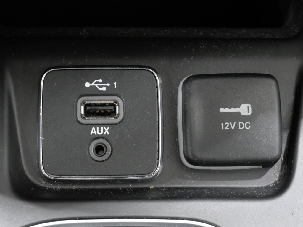 Used 2023 Jeep Cherokee Altitude Lux AWD/4WD image 22