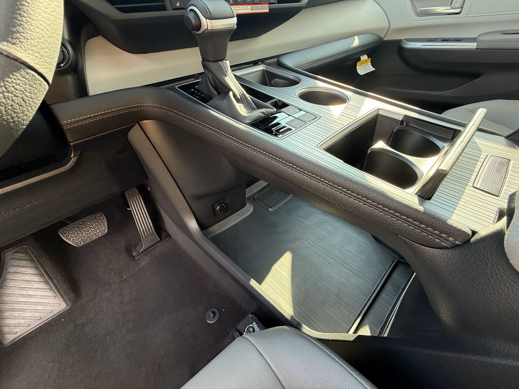 New 2026 Toyota Sienna XLE FWD image 14
