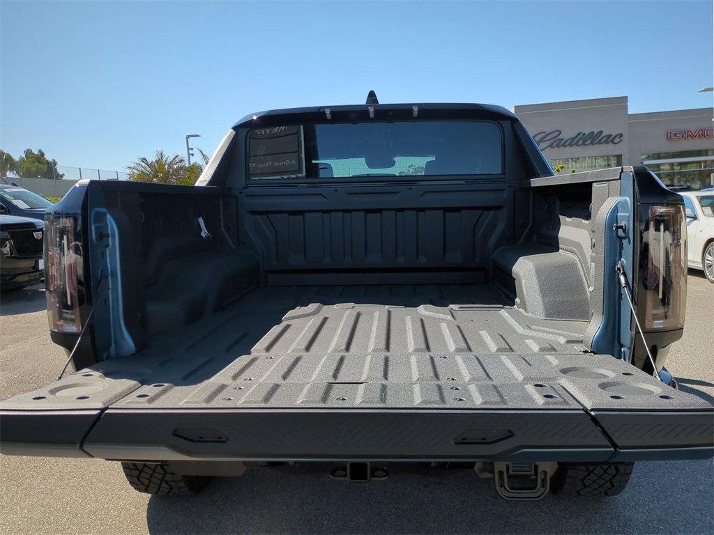 Used 2024 GMC Hummer EV 3X w/ Omega Edition image 29