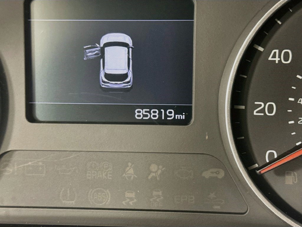 Used 2021 Kia Seltos S FWD image 15