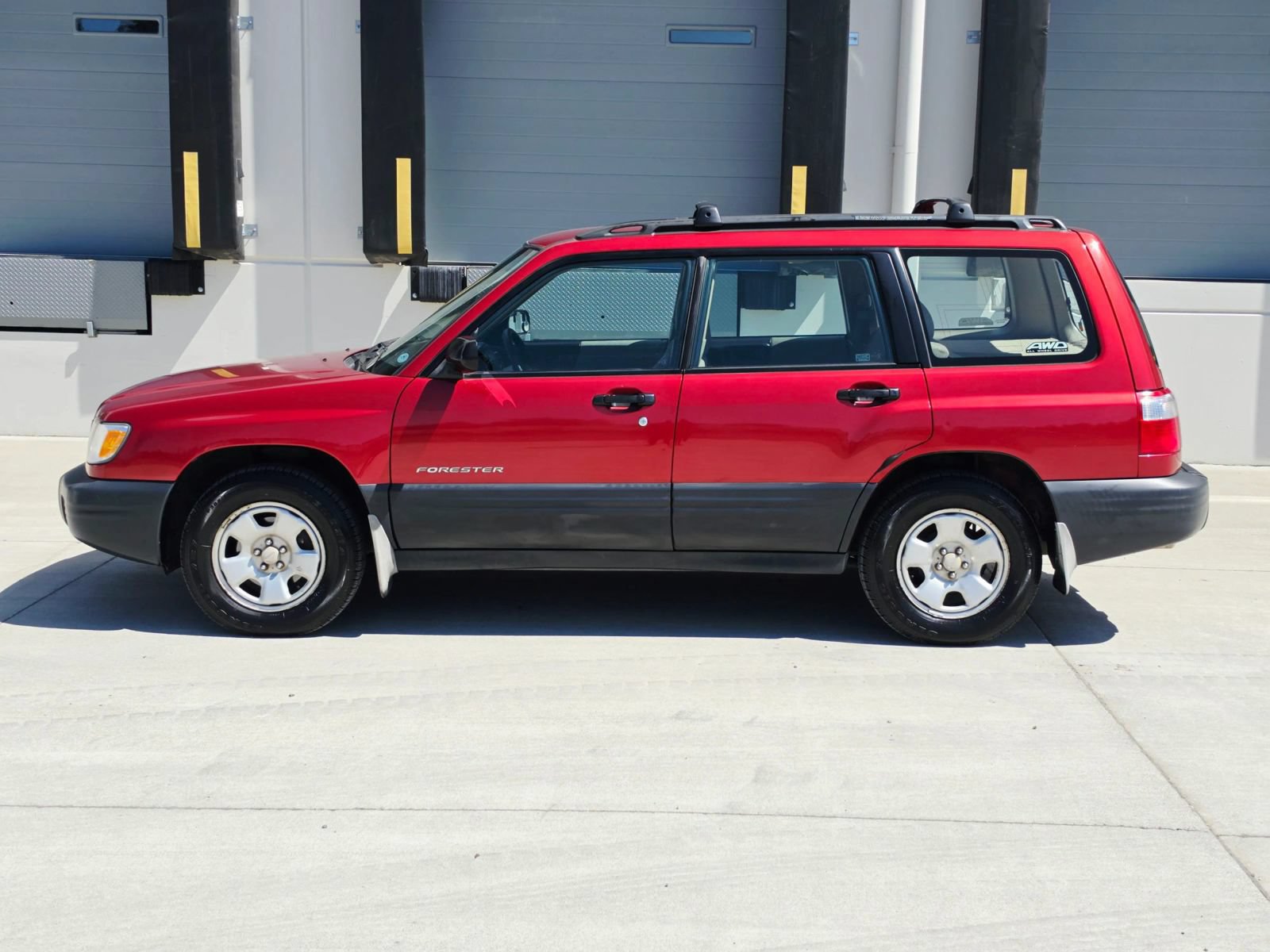 Used 2002 Subaru Forester L AWD/4WD image 2