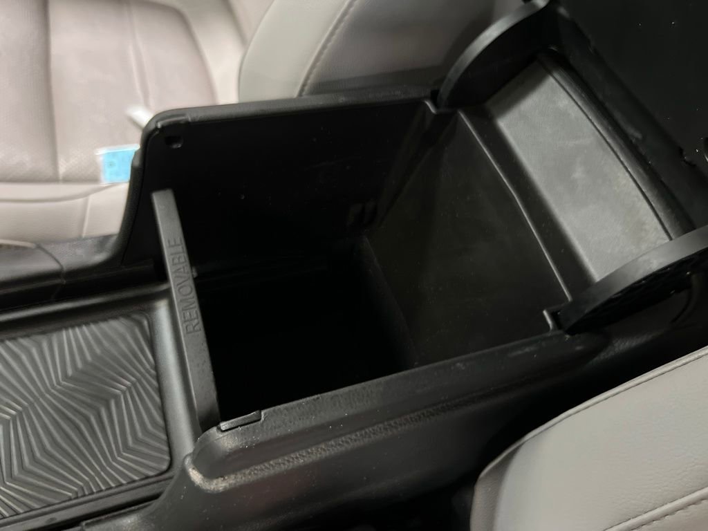 Used 2017 Honda CR-V Touring image 29