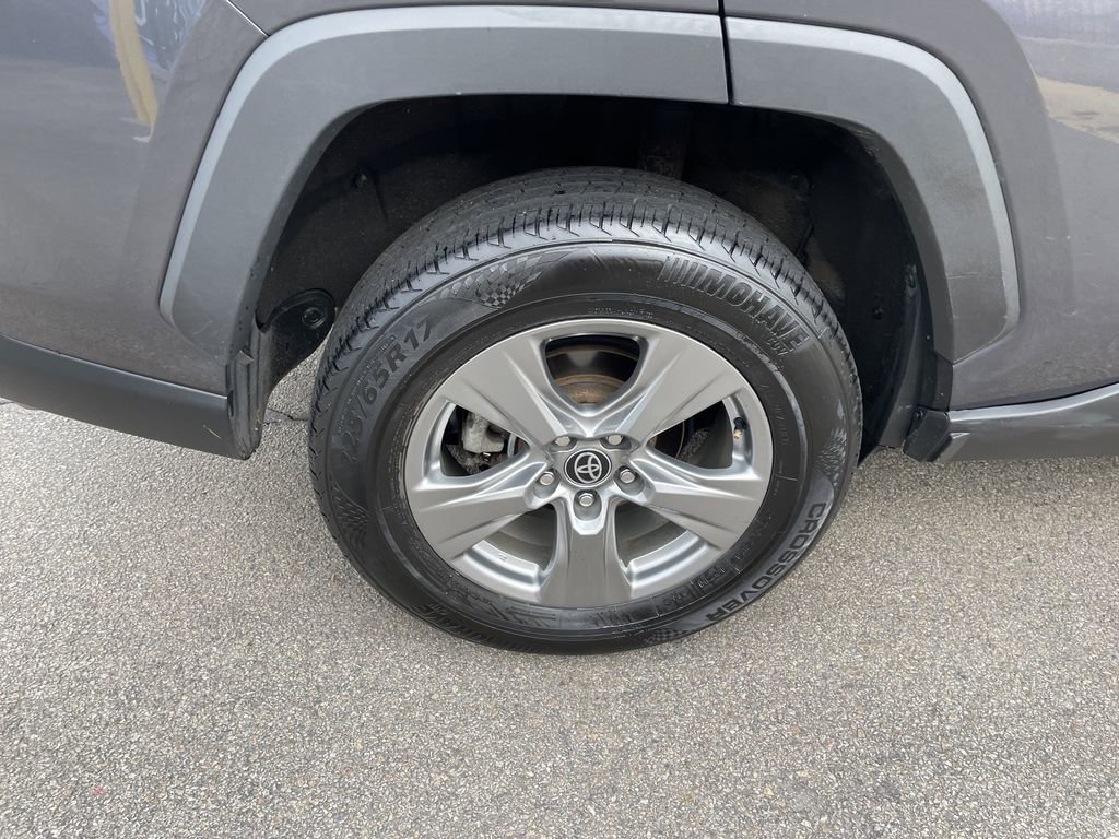 Used 2023 Toyota RAV4 XLE image 12