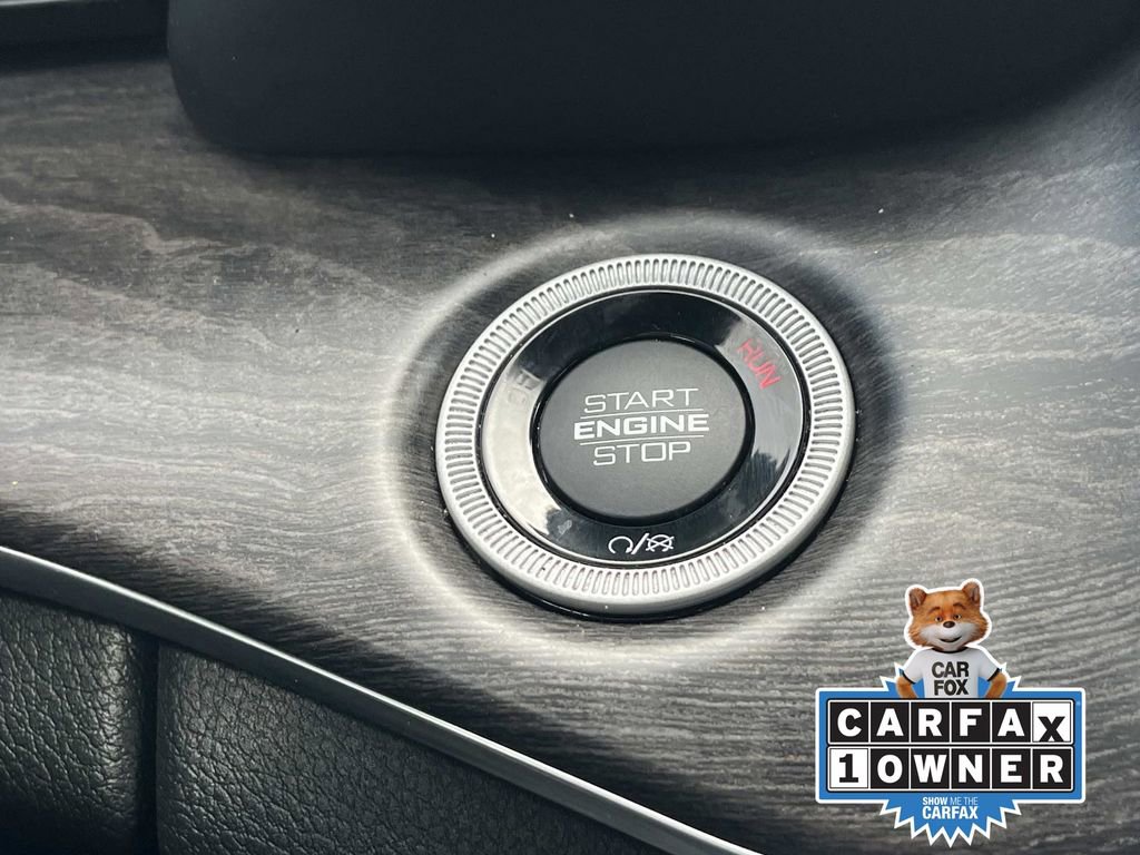 Used 2022 Jeep Grand Cherokee L Overland w/ Luxury Tech Group IV image 36