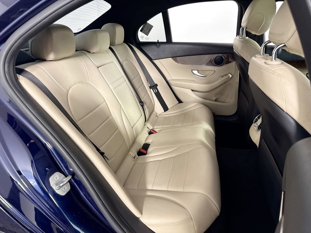 Used 2018 Mercedes-Benz C 300 Sedan image 31