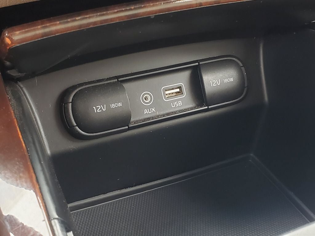 Used 2017 Kia Sorento EX w/ EX V6 Premium Package AWD/4WD image 21
