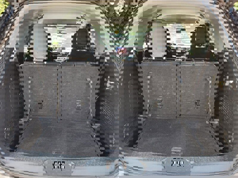 Used 2021 Ford Explorer XLT w/ Equipment Group 202A image 11