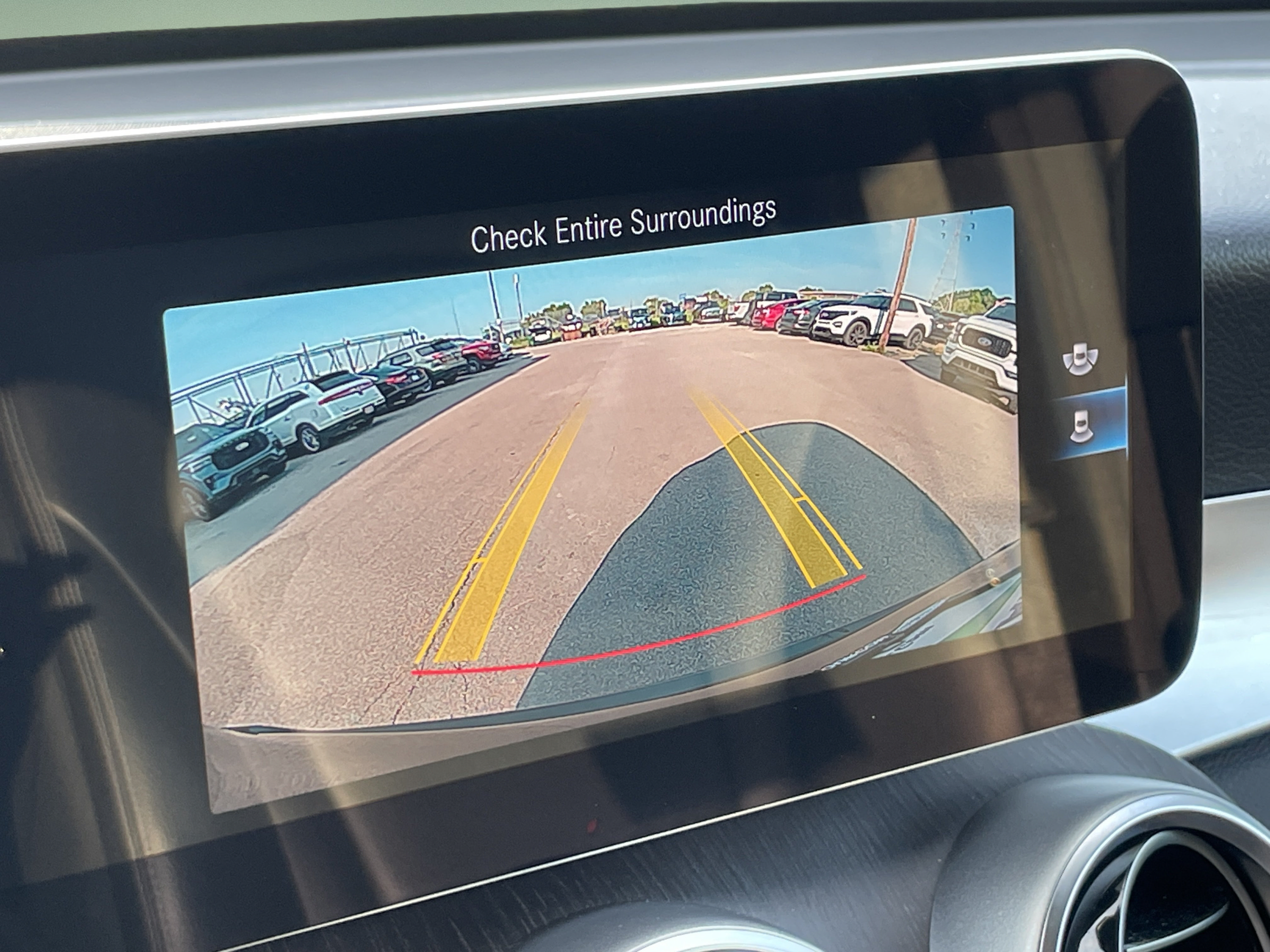 Used 2020 Mercedes-Benz GLC 300 4MATIC image 21