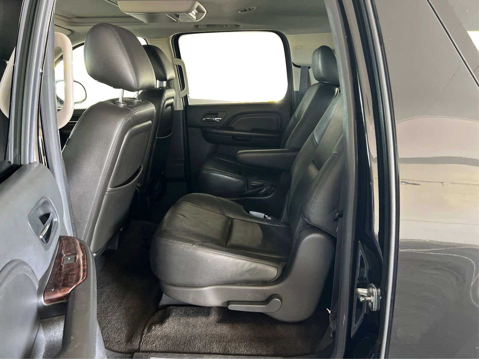 Used 2014 GMC Yukon XL Denali image 10