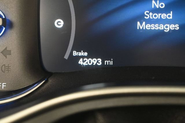 Used 2023 Chrysler Pacifica Touring-L w/ S Appearance Package FWD image 18