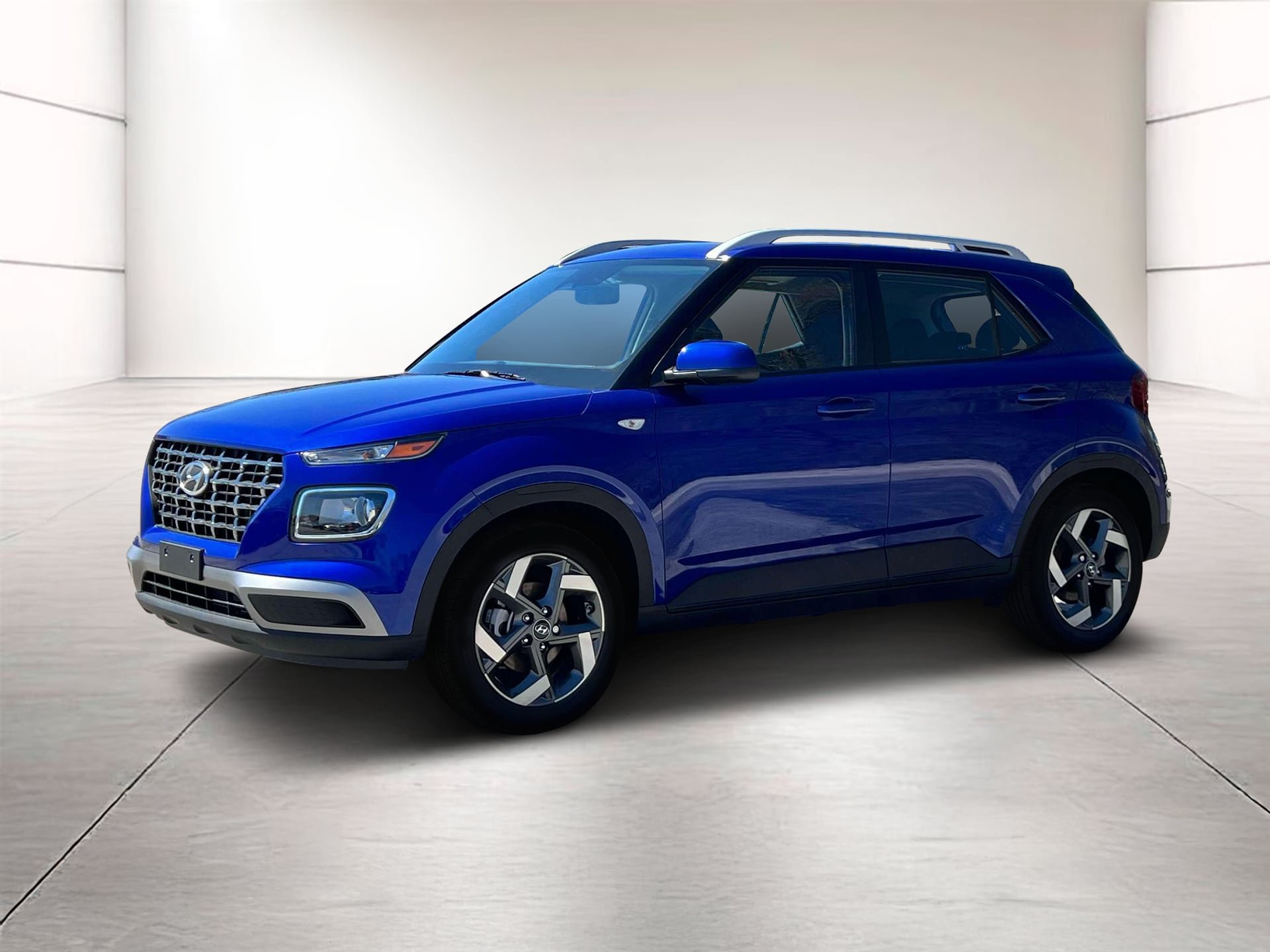 New 2025 Hyundai Venue SEL FWD image 2