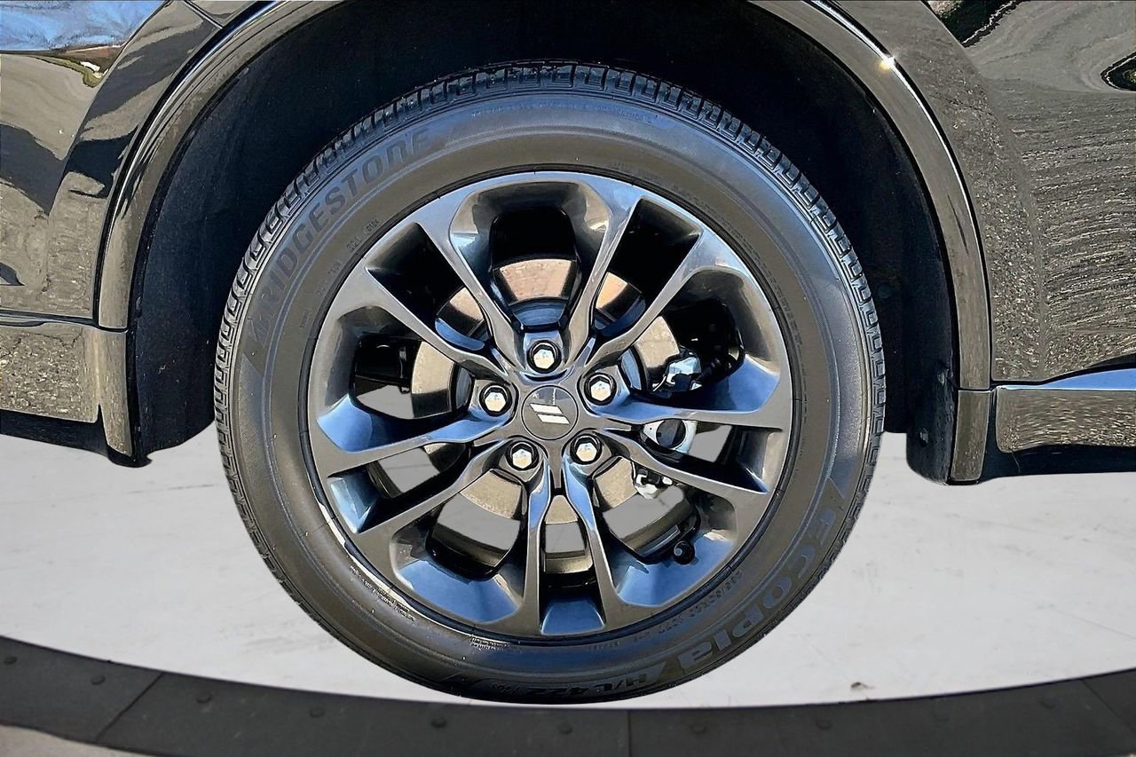 Certified 2024 Dodge Durango R/T w/ Blacktop Package image 38