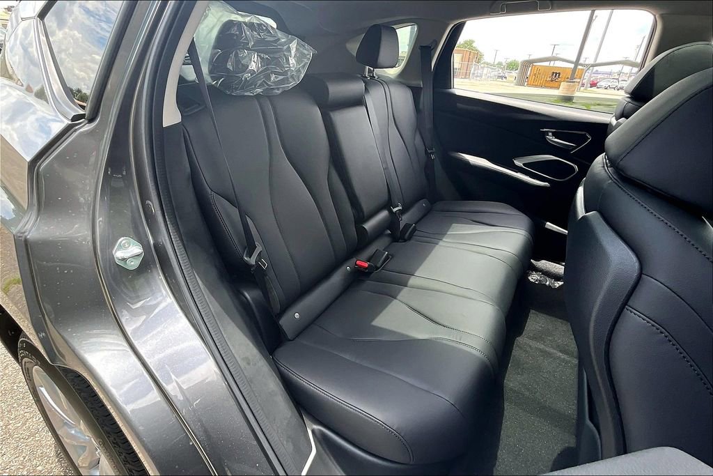 Used 2024 Acura RDX SH-AWD image 21