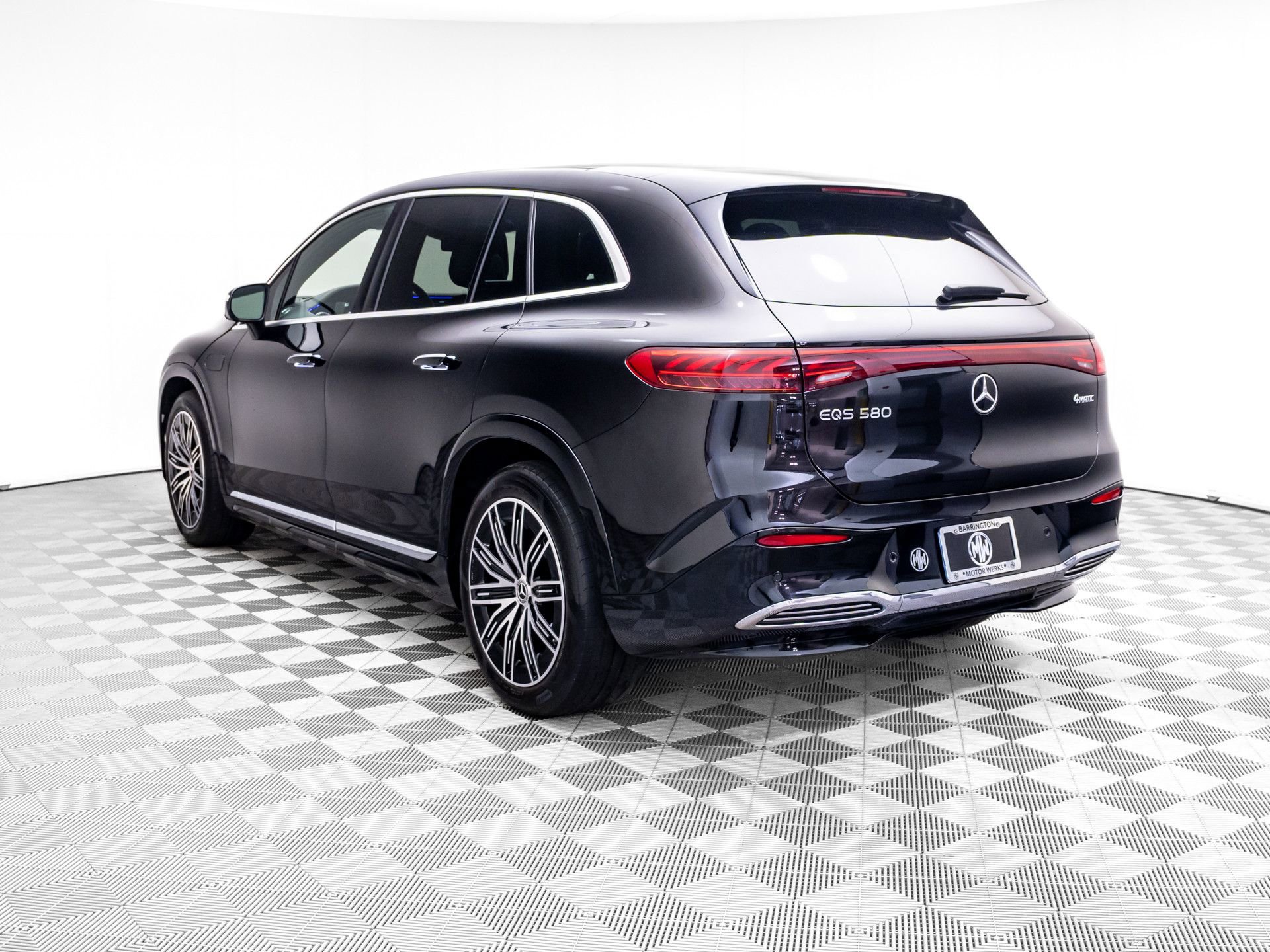 Certified 2023 Mercedes-Benz EQS 580 4MATIC SUV image 3