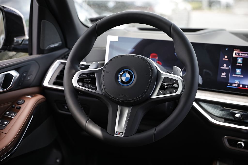 New 2026 BMW X5 xDrive50e w/ M Sport Package image 25