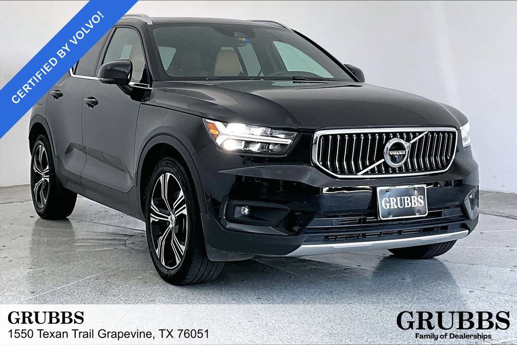 Used 2022 Volvo XC40 T5 Inscription w/ Advanced Package