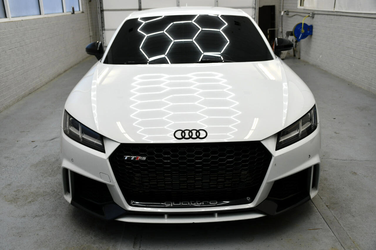 Used 2018 Audi TT RS image 9