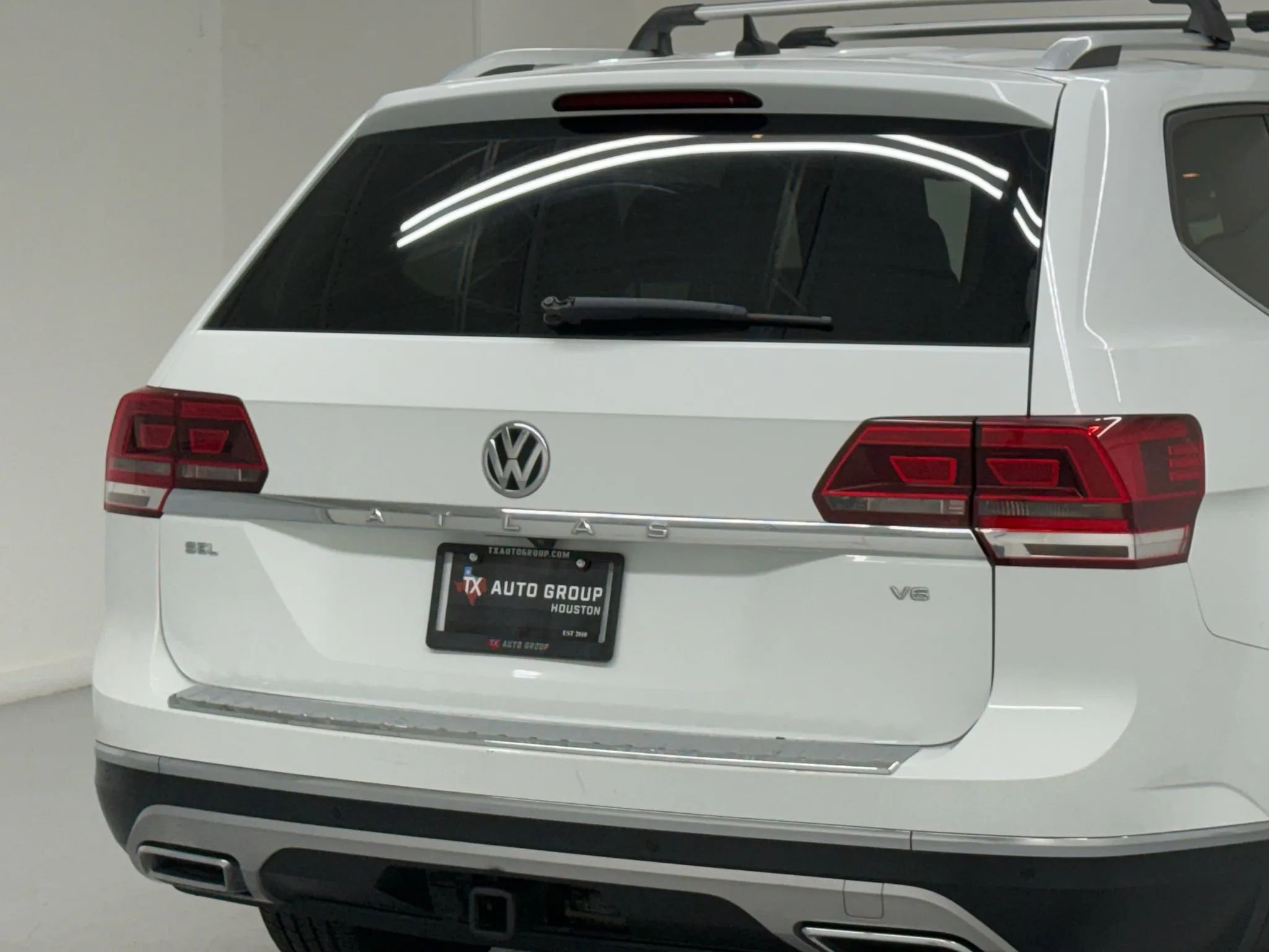 Used 2018 Volkswagen Atlas SEL image 35