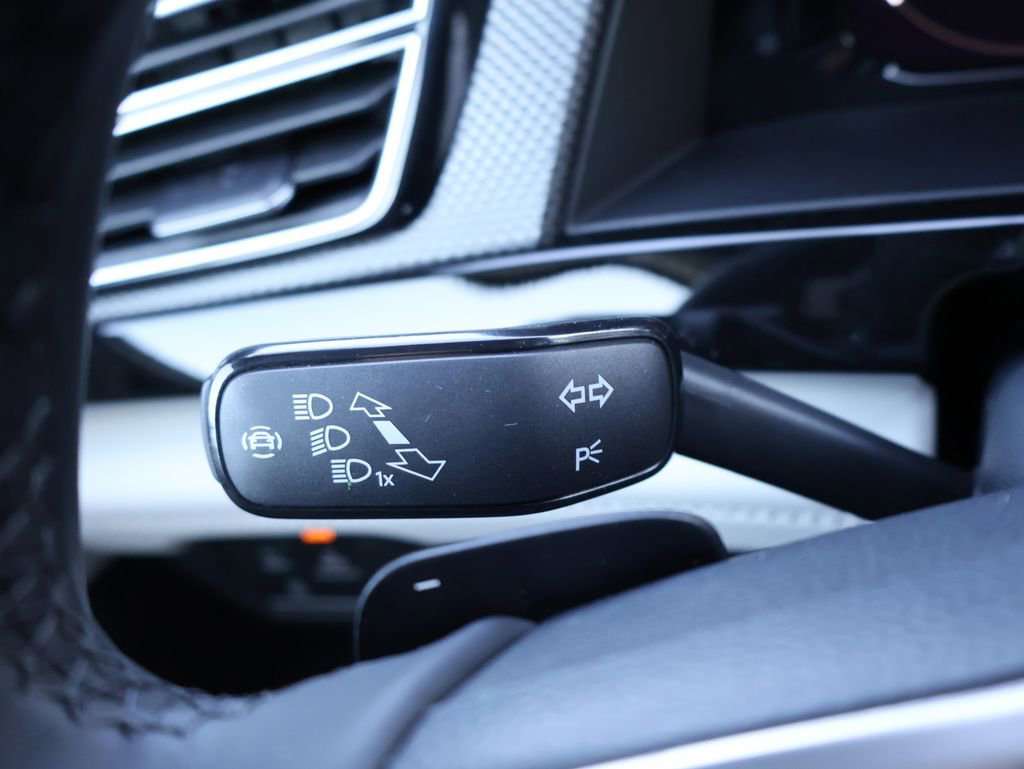 New 2026 Volkswagen Atlas Cross Sport SEL Premium R-Line image 37