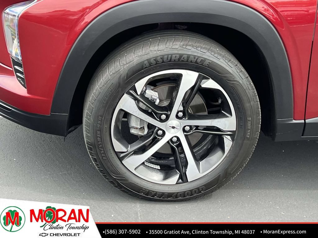 Certified 2024 Chevrolet Trax RS w/ Driver Confidence Package FWD image 10