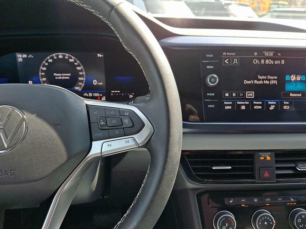 Certified 2023 Volkswagen Taos SE w/ Panoramic Sunroof Package AWD/4WD image 22