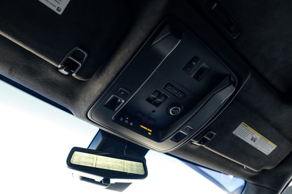Used 2019 Cadillac Escalade ESV Platinum image 29