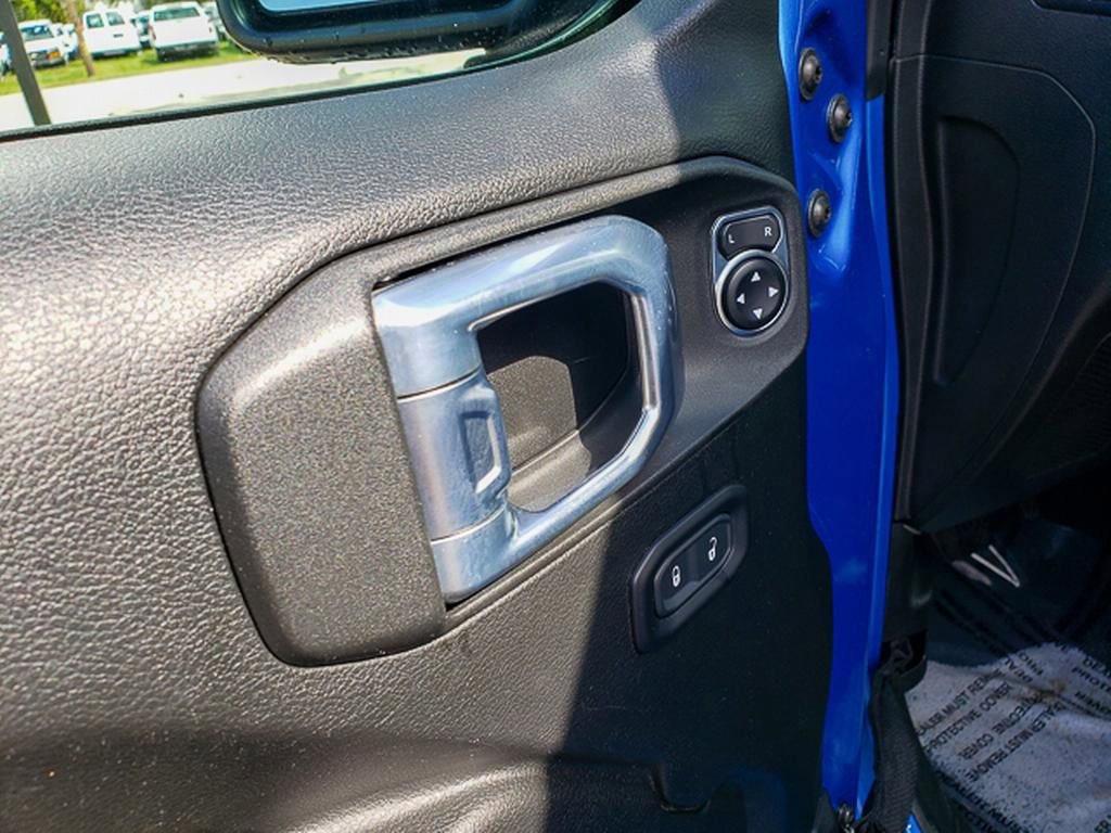 Used 2021 Jeep Wrangler Unlimited Willys image 10